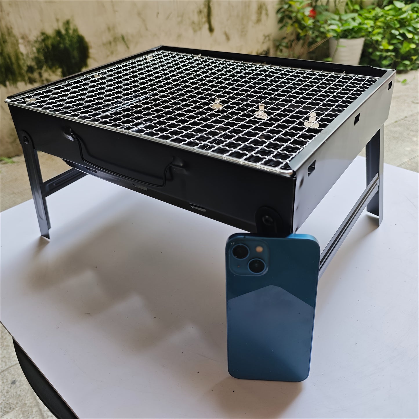Portable Foldable BBQ Grill, Iron Construction, Uncharged, Compact & Convenient