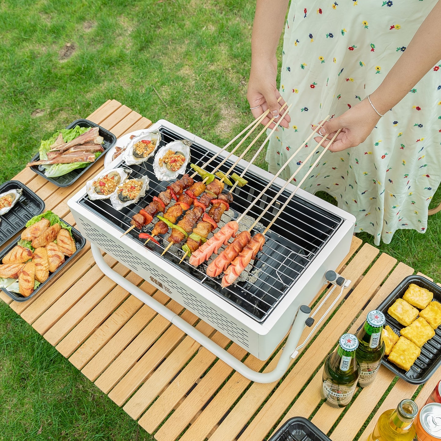 1pc Outdoor Portable Grill- Perfect For Camping/ Fishing/Picnics - Reusable & Foldable